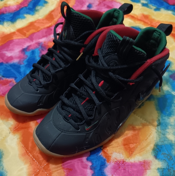 Nike Jordans - Picture 3 of 3